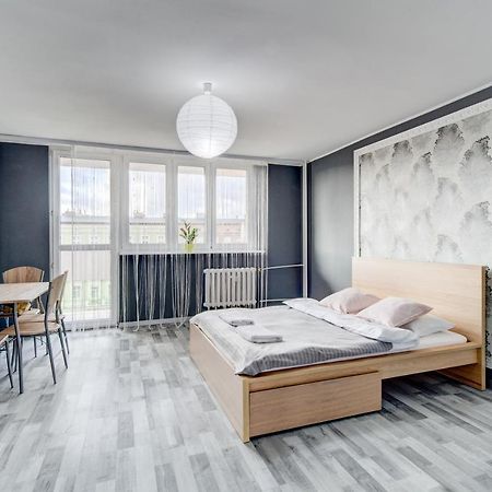 Szczecin Owl Apartment Exterior photo